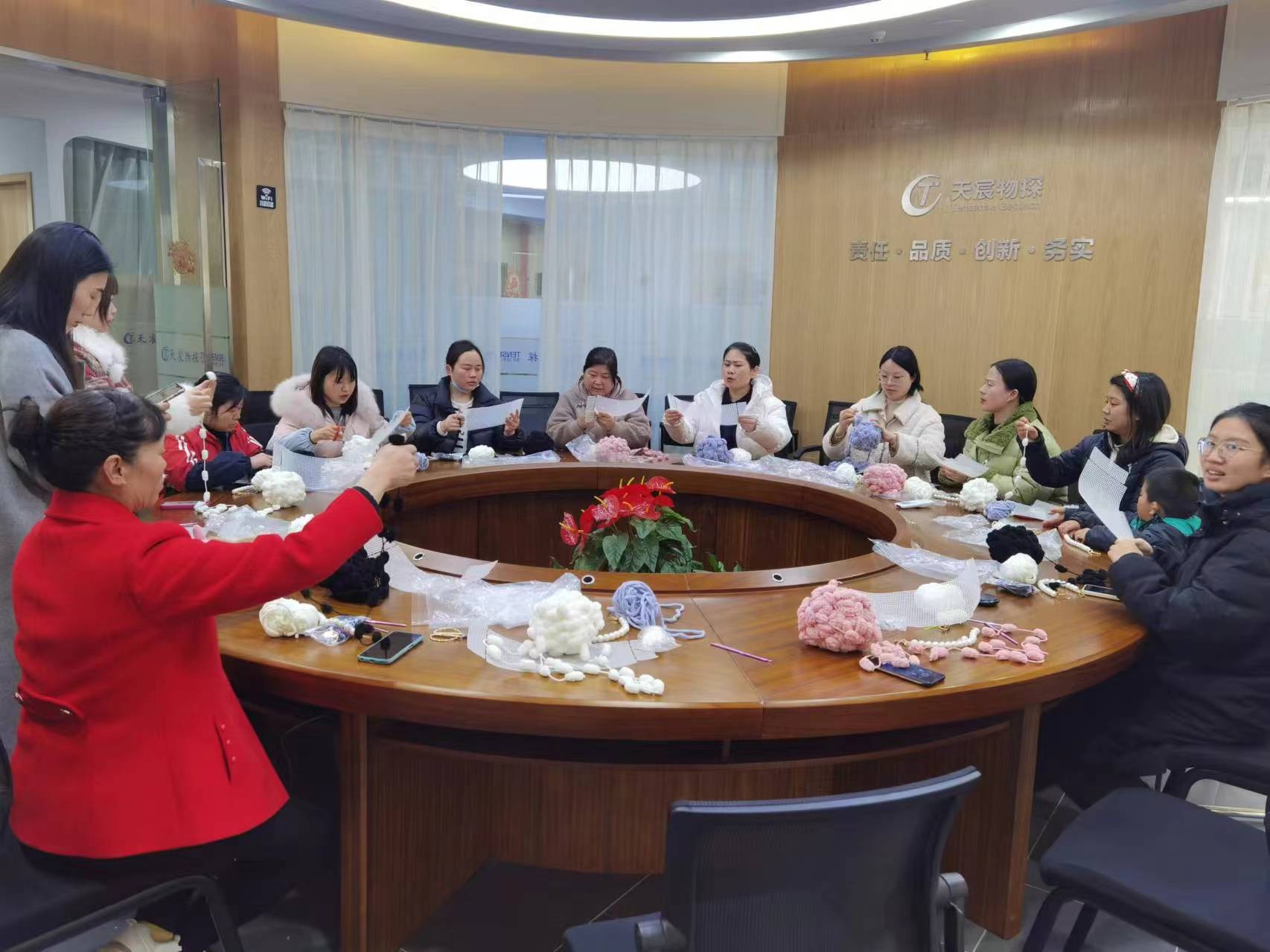 3.8女神節(jié)丨天宸物探祝所有女神節(jié)日快樂！
